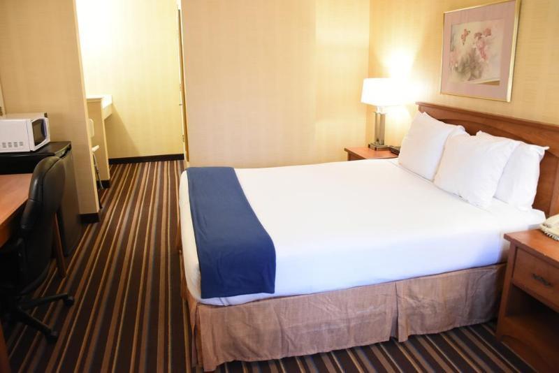 Howard Johnson By Wyndham Middletown Newport Area מראה חיצוני תמונה